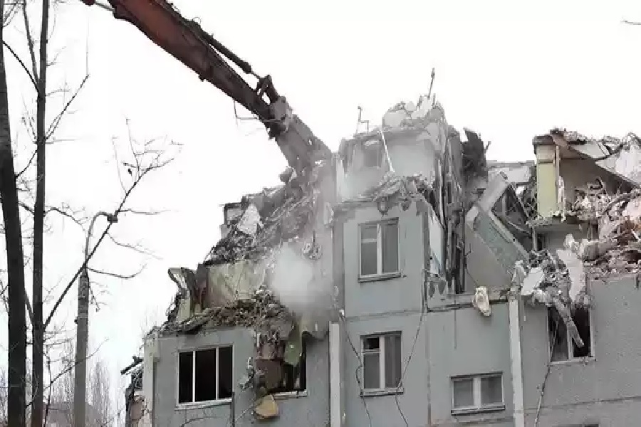 تخریب ساختمان با گوی